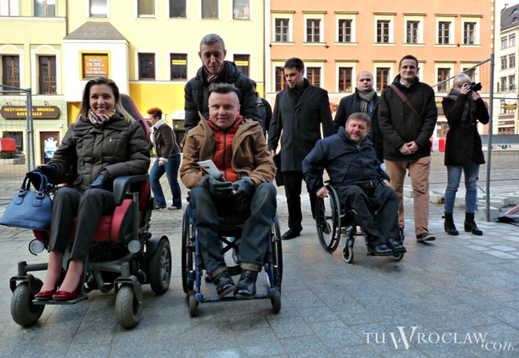 Wrocławski magistrat nagrodzi firmę przyjazną niepełnosprawnym, tm/archiwum