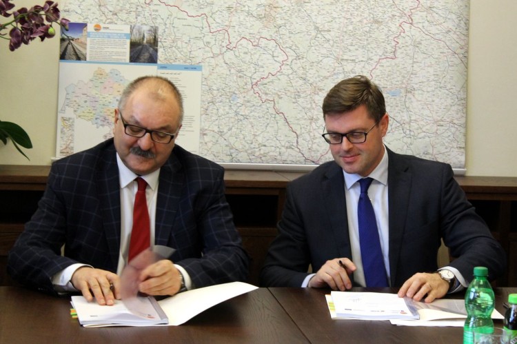 Jest umowa na budowę kolejnego odcinka Wschodniej Obwodnicy Wrocławia, Bartosz Senderek