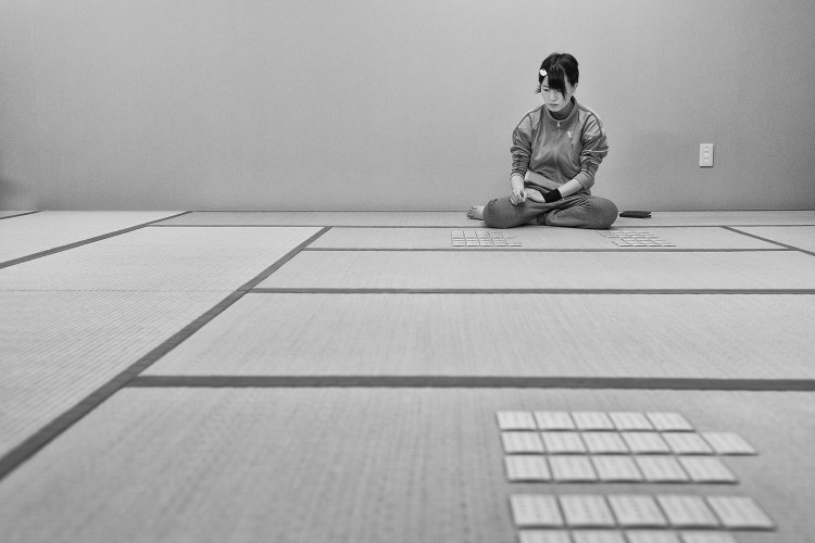 Japońska sportowa gra karciarna na fotografiach - niezwykła wystawa w MWW, zbiory organizatora