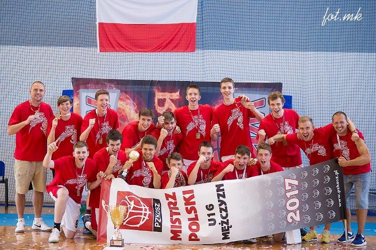 Koszykarze WKK Wrocław mistrzami Polski kadetów!, Małgorzata Kaszowska / fanpage R2001 WKK Wrocław