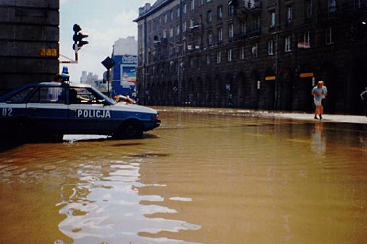 Powódź Tysiąclecia - minęło dwadzieścia lat od wielkiej wody we Wrocławiu [PODSUMOWANIE], Małgorzata Prochowska