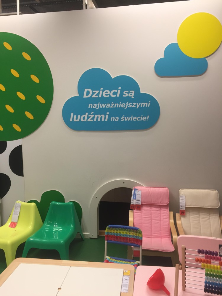 Wrocławianka kontra Ikea. Czy w kąciku zabaw dla dzieci powinien być telewizor? [ZDJĘCIA], ml