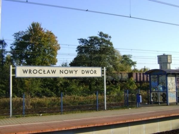 Pożar na stacji kolejowej Wrocław Nowy Dwór [ZDJĘCIA], 0