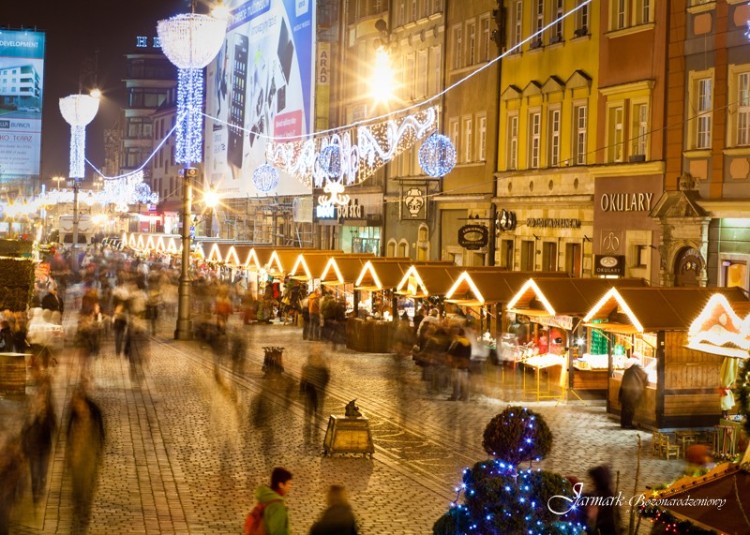 Jarmark Bożonarodzeniowy od dziś na wrocławskim Rynku, Ubiegłoroczne jarmarki we Wrocławiu