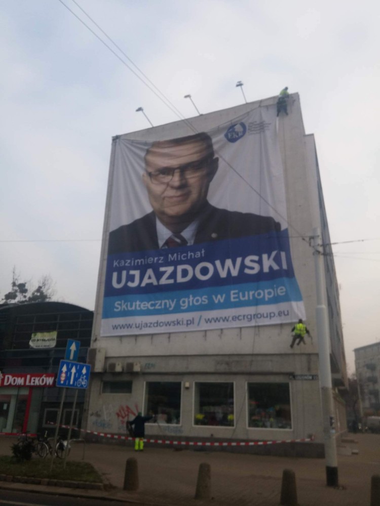 Ujazdowski rozpoczyna kampanię prezydencką? Pierwszy bilbord już wisi, Marcin Torz