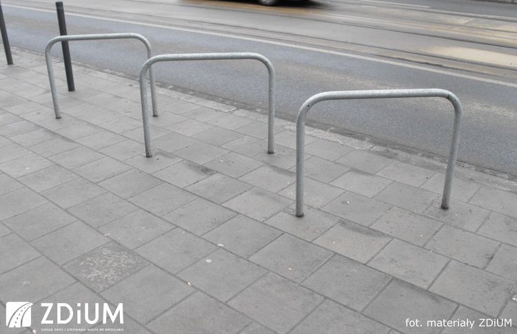 We Wrocławiu pojawią się nowe stojaki rowerowe, ZDiUM