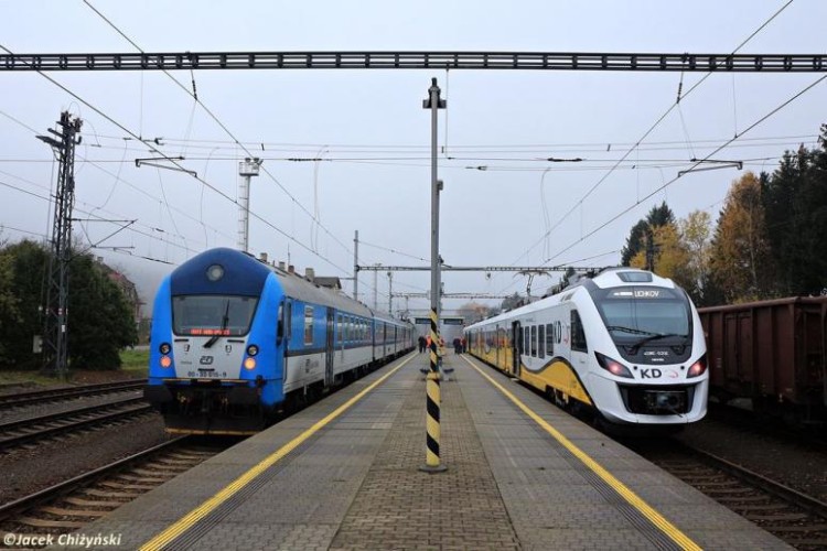 Pociągiem do Skalnego Miasta w Czechach. Koleje Dolnośląskie uruchomiły nowe połączenie, materiały prasowe