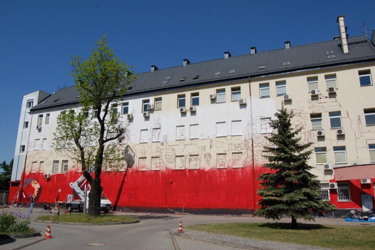 Stulecie niepodległości. We Wrocławiu powstaje nowy patriotyczny mural [ZDJĘCIA], IPN
