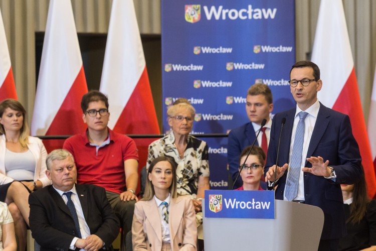 Premier Morawiecki rozmawiał z wrocławianami o rządach PiS [ZDJĘCIA], 0