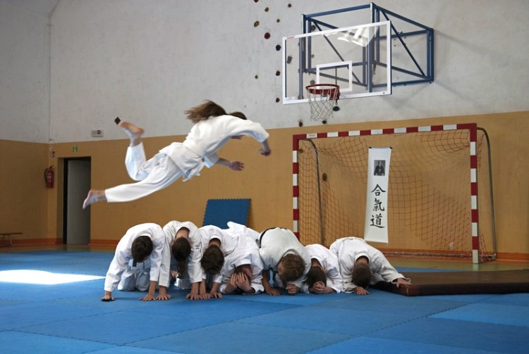 Sportowe wakacje najmłodszych. Dzieci z wrocławskich domów dziecka na obozie aikido, materiały prasowe