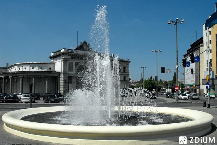Miasto przypomina: Kąpiele w miejskich fontannach są zabronione!, ZDiUM