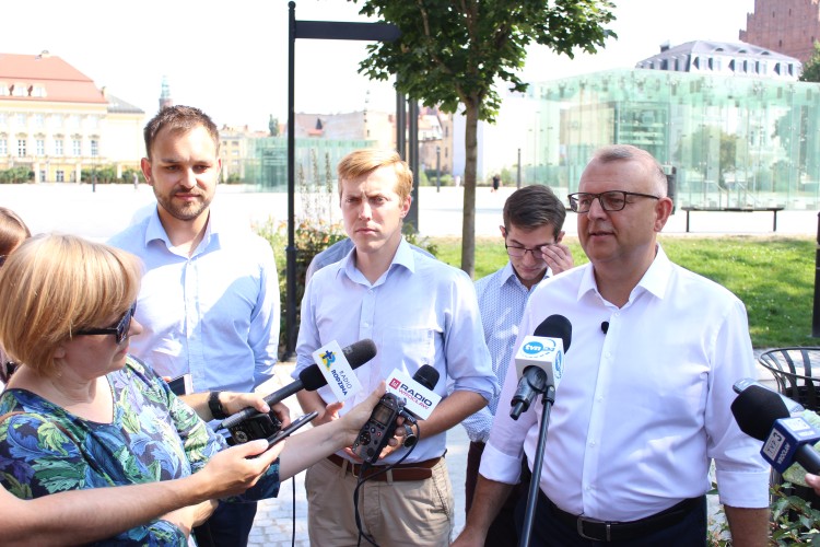 Ujazdowski ogłosił swoje stanowisko w sprawie kandydowania na prezydenta [ZDJĘCIA], Bartosz Senderek