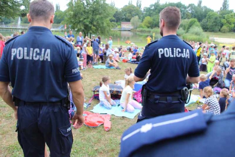 Policyjny piknik bezpieczeństwa na Morskim Oku [ZDJĘCIA], Wrocławska Policja