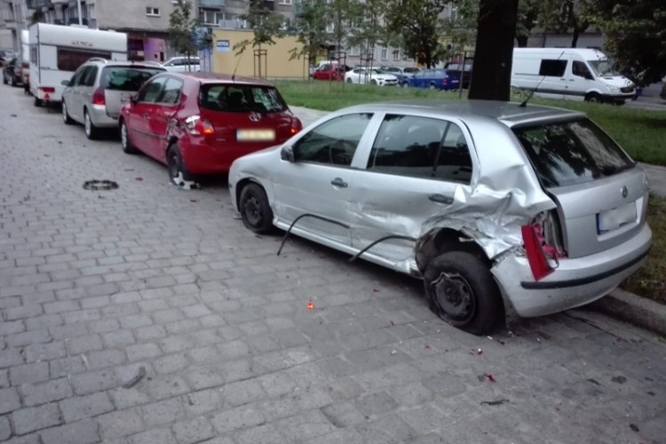 O włos od tragedii. Pijany kierowca staranował 8 samochodów [ZDJĘCIA], mat. KMP Wrocław