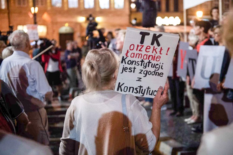 Wrocławskie obchody wydarzeń Solidarnościowych [ZDJĘCIA], Magda Pasiewicz