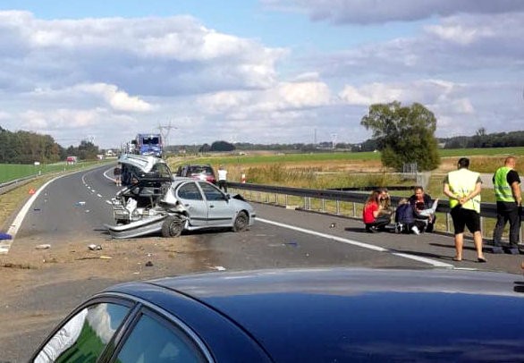 Wypadek na S8 pod Wrocławiem [ZDJĘCIA], czytelnik