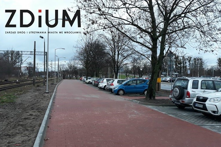 Nowy parking P&R na Psim Polu dostępny dla kierowców, ZDiUM