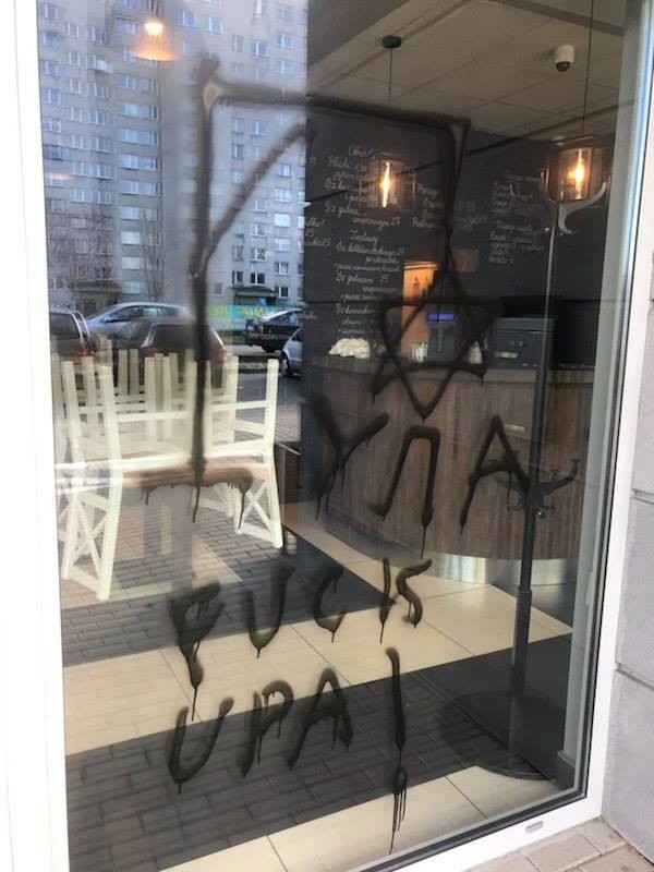 Ukraińska restauracja z nienawistnymi napisami. Jest śledztwo, 0