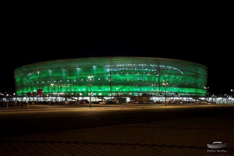 Stadion Wrocław ma zostać „przywrócony” wrocławianom, Archiwum