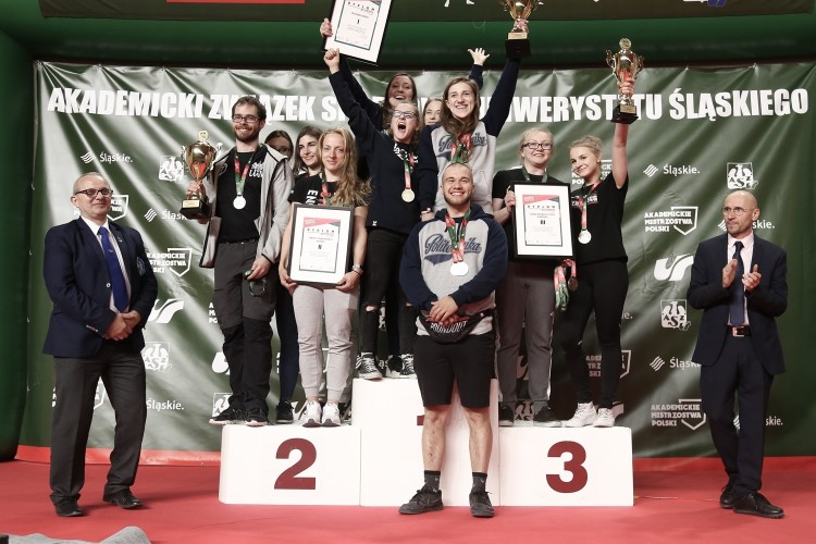 Wrocławscy studenci z sukcesami na Akademickich Mistrzostwach Polski w trójboju siłowym, materiały prasowe