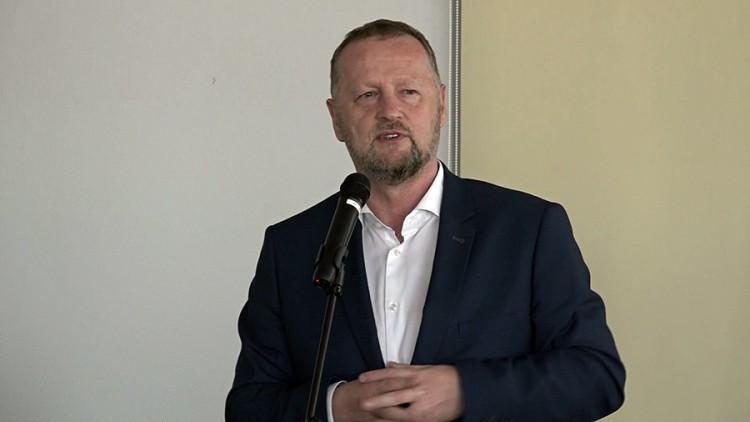 Samorządowcy przekonywali, że decentralizacja może wzmocnić Polskę [WIDEO], Bartosz Senderek