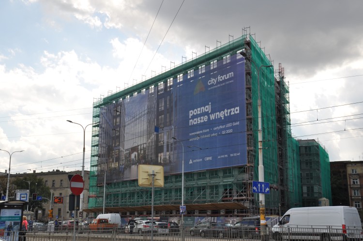 Nowy biurowiec na Przedmieściu Oławskim już gotowy [ZDJĘCIA, WIZUALIZACJE], Marta Gołębiowska