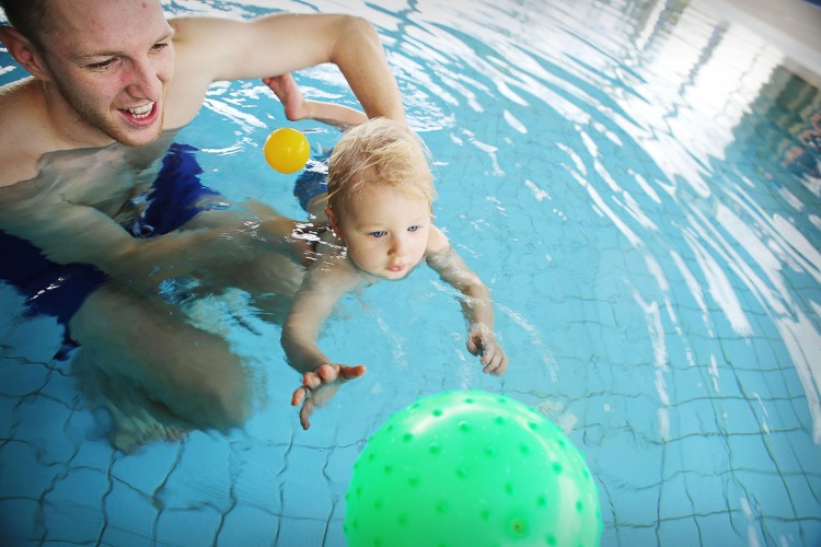 Aquapark Wrocław to także nauka pływania. Dla dzieci i dla dorosłych [WIDEO], mat. pras.