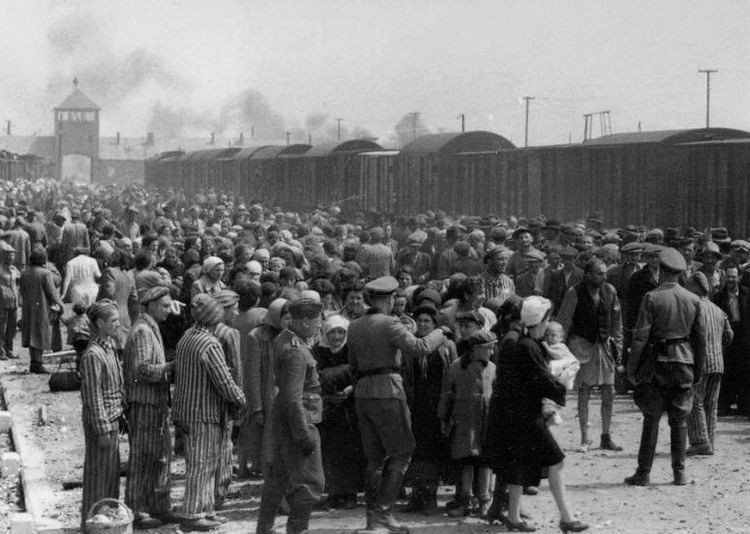 Koncert, modlitwa i wykład z okazji Dnia Pamięci o Ofiarach Holokaustu, Wikipedia(PD)
