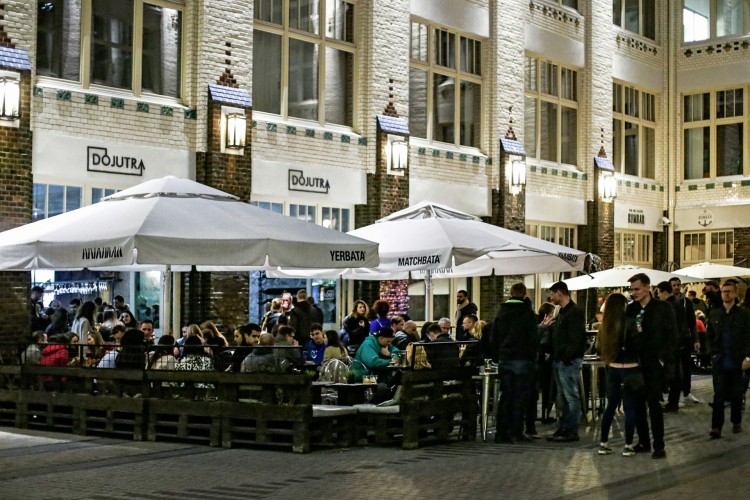 Zamyka się jeden z najlepszych barów we Wrocławiu. Zaprasza do drugiego lokalu, mat. pras.