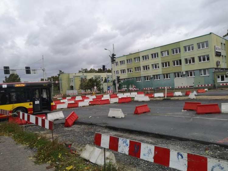 Budowa tramwaju na Popowice. Uwaga, nieczynny parking, mat. pras.