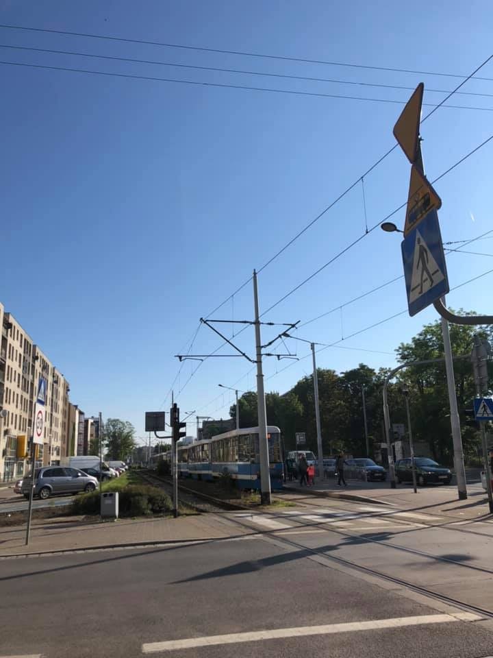 Duże utrudnienia ruchu po porannym wykolejeniu tramwaju przy Rynku, Zofia Ręczmin