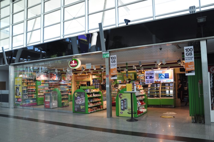Wrocławskie lotnisko odżywa i organizuje promocje dla pasażerów [NOWE CENY], mgo
