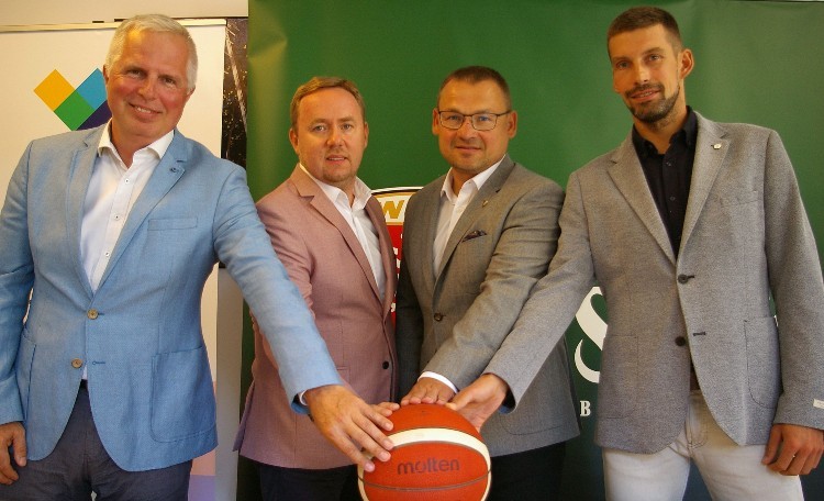 Śląsk Wrocław przedłuża umowę ze sponsorem. Zmiany w drużynie młodzieżowej, materiały prasowe