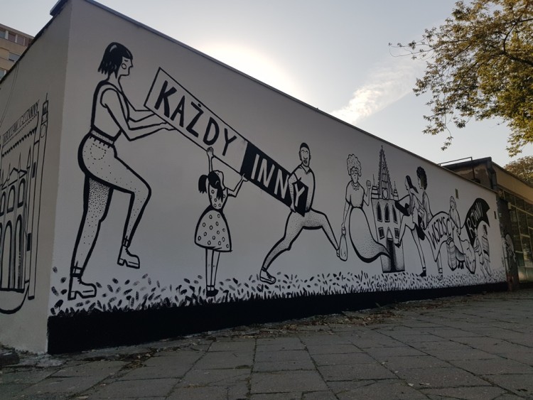 Mural promujący tolerancję został zdewastowany. „Jesteśmy zbulwersowani” [ZDJĘCIA], Zarząd Zasobu Komunalnego we Wrocławi/archiwum