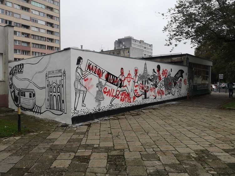 Mural promujący tolerancję został zdewastowany. „Jesteśmy zbulwersowani” [ZDJĘCIA], Zarząd Zasobu Komunalnego we Wrocławiu