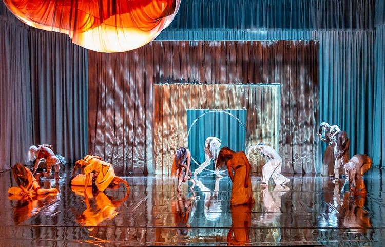 Wrocławski Teatr Pantomimy zaprasza do współpracy młode artystki, Fot. Natalia Kabanow/materiały prasowe