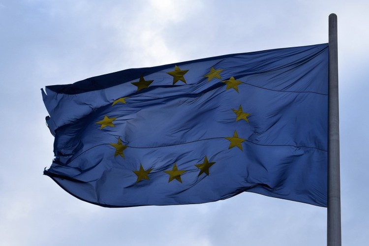 Dolnośląscy samorządowcy zaniepokojeni groźbą weta. Przypomnieli o miliardach z Unii Europejskiej, pixabay.com