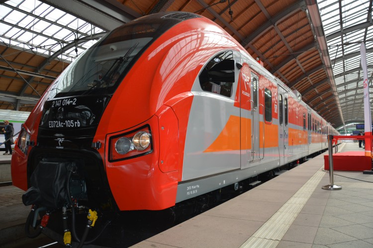 Dolny Śląsk podpisał umowę z Polregio. Będzie więcej pociągów, także z Wrocławia, UMWD/archiwum