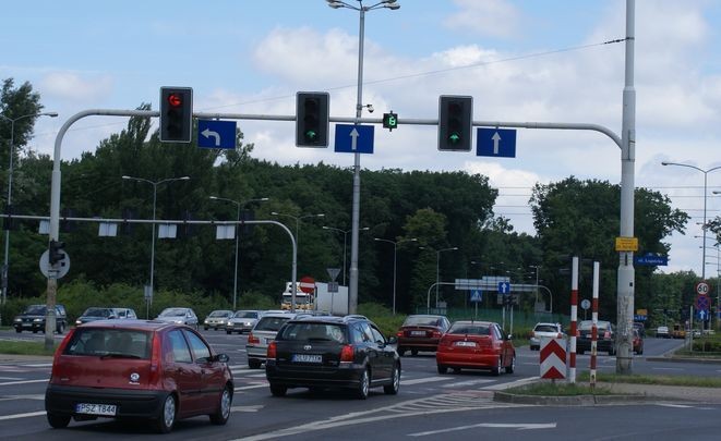 Utrudnienia dla kierowców przy wjeździe do Wrocławia. Budowa drogi rowerowej [ZDJĘCIA], archiwum