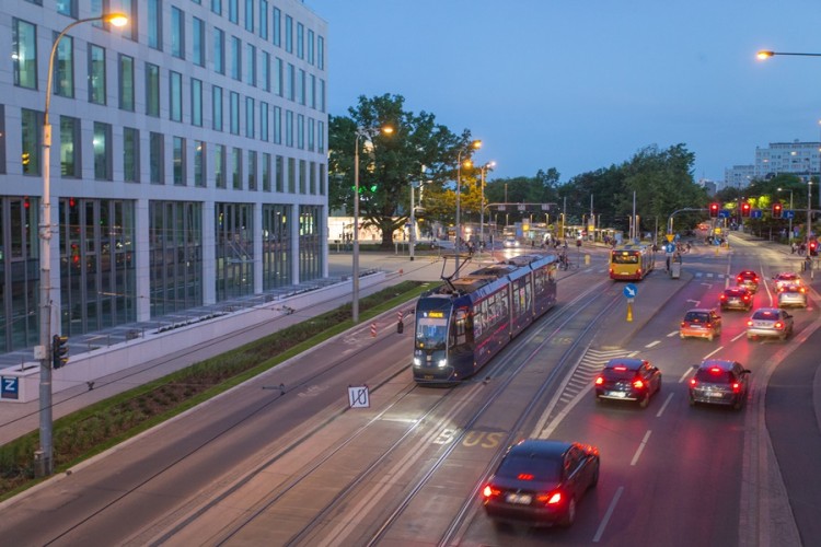 MPK Wrocław w Sylwestra i Nowy Rok. Jak kursują autobusy i tramwaje?, MPK Wrocław