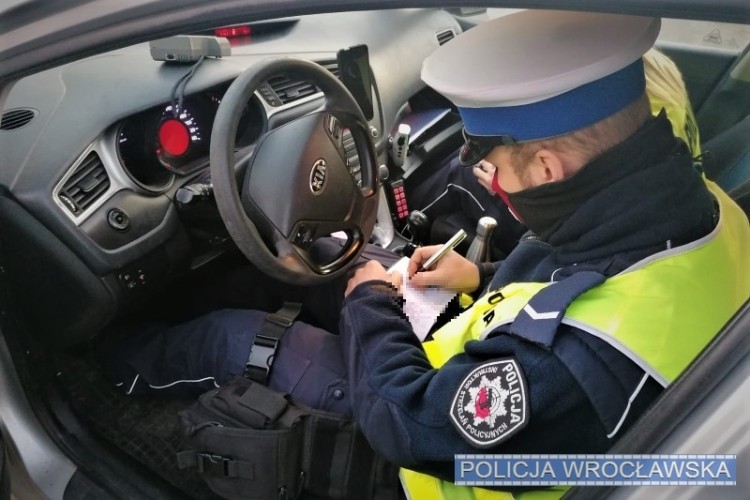 Policyjna akcja NURD na ulicach Wrocławia [26.02.2021], KMP we Wrocławiu