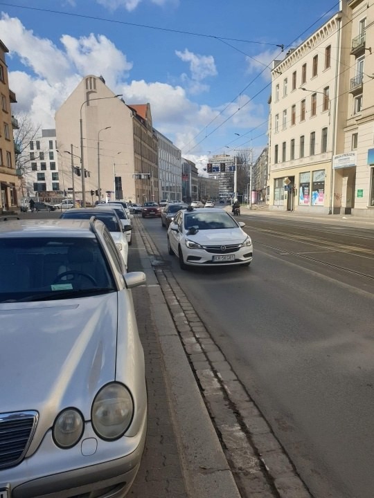 Pojazd skanujący na ulicach Wrocławia. Będzie automatycznie generował kary dla kierowców, ZDiUM