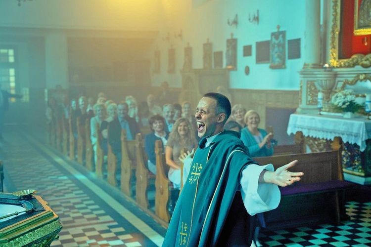 Bezpłatne pokazy „Bożego Ciała”. Polski film nominowany do prestiżowej nagrody, Kino Świat