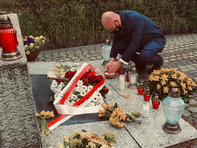 Wrocław: Wydarzenia z okazji rocznicy powstania w getcie warszawskim [PROGRAM], FB prezydenta Jacka Sutryka
