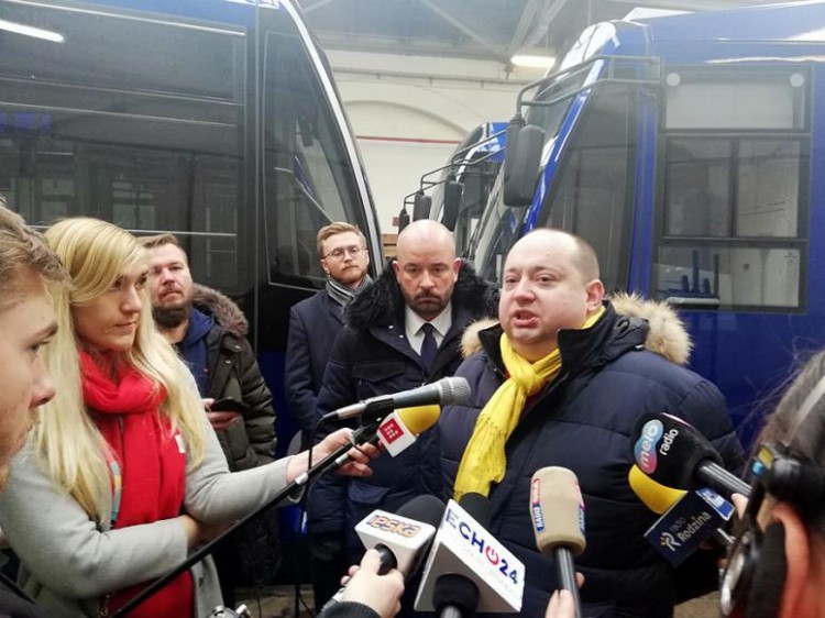 Wrocław rezygnuje z zakupu nowych tramwajów. Prezes MPK wskazuje winnych, archiwum