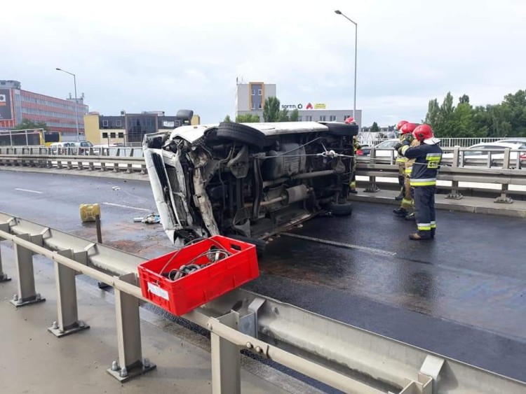 Śmiertelny wypadek na Klecińskiej. Nie żyje pracownik służby drogowej, Pomoc drogowa Wrocław AUTO-HARD