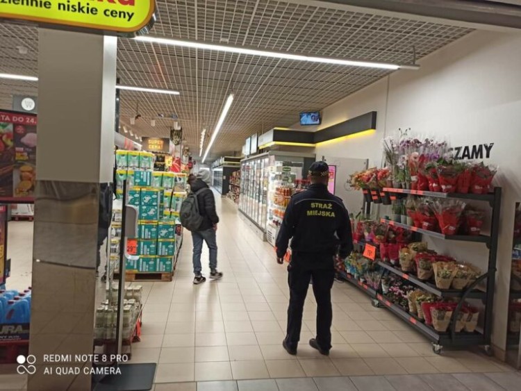 Wzmożone patrole we wrocławskich centrach handlowych. Po co?, Straż Miejska Wrocławia