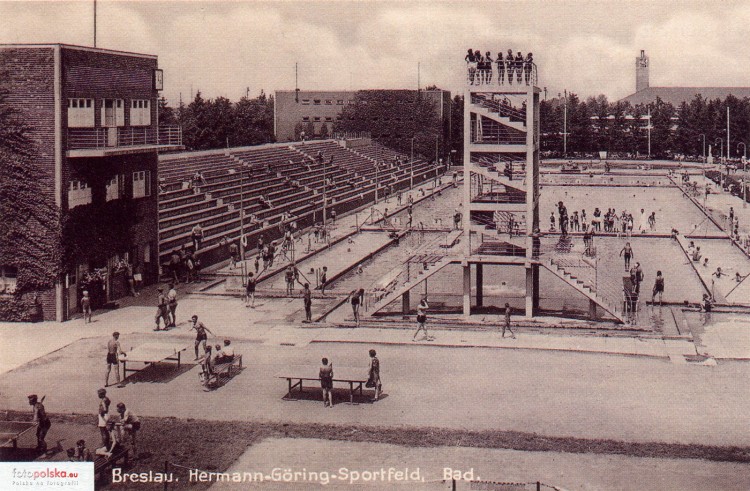 Tak wyglądał basen na Stadionie Olimpijskim. Zobacz stare zdjęcia!, fotopolska.eu