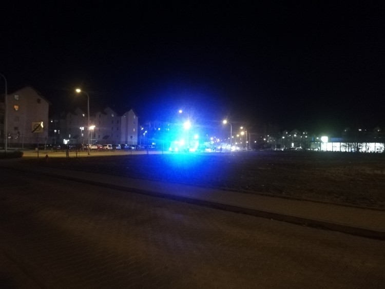 Wrocław: leżący na ulicy człowiek czekał 2,5 godziny na karetkę [ZDJĘCIA], mgo