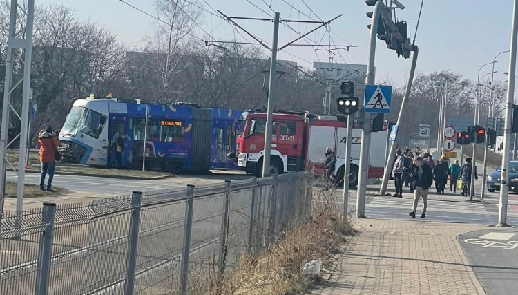 Groźny wypadek tramwaju we Wrocławiu. Są ranni, Czytelniczka